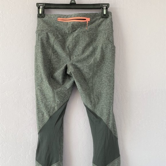 Lululemon Gently used Pace Revival Crop - Picture 3 of 4